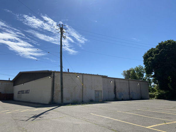 Lee Theatre - June 4 2022 Photo Of Lot Where Lee Once Stood (newer photo)